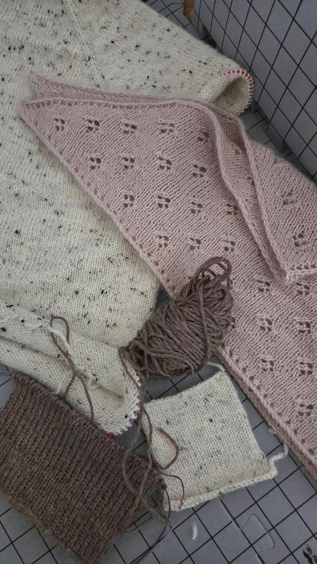 under construction sign